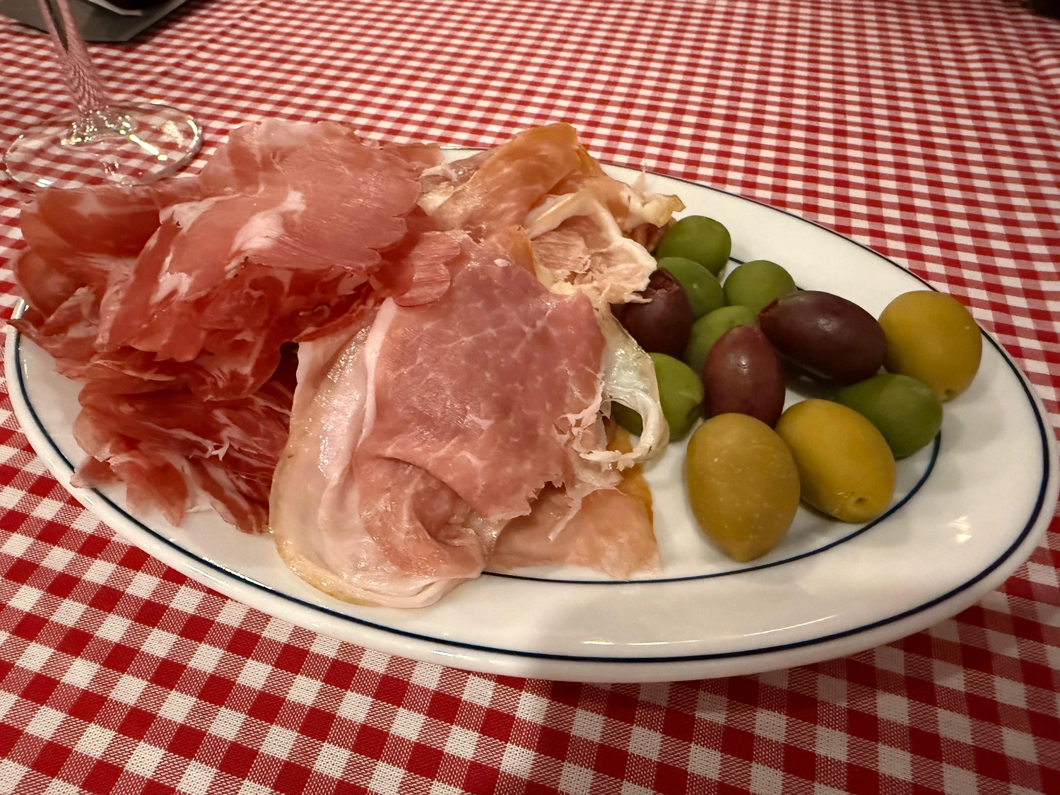 The Brothers - Pasta